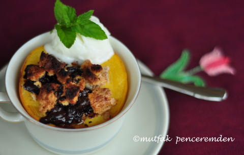 Acıbademli Şeftali Tatlisi