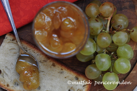 Çavuş Üzümü Reçeli