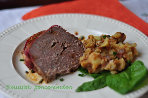 Pastırmalı Baton Köfte